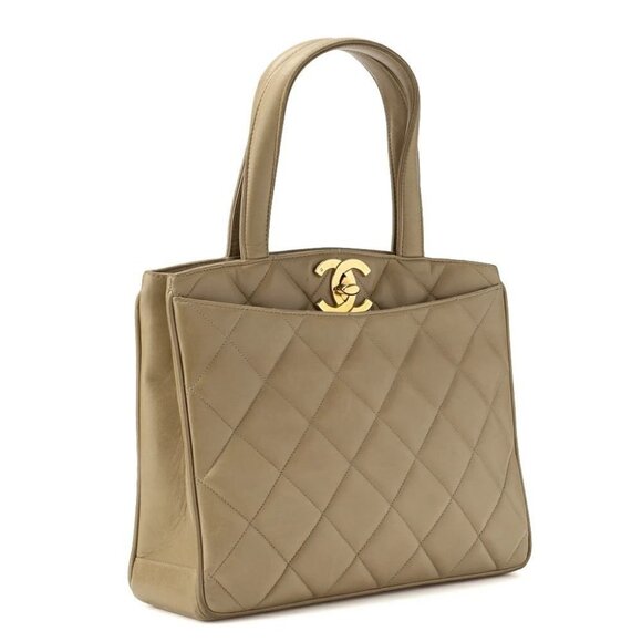 Authentic CHANEL CC Vintage Matelasse Turnlock Shoulder Bag Leather Beige Chain - Picture 2 of 12